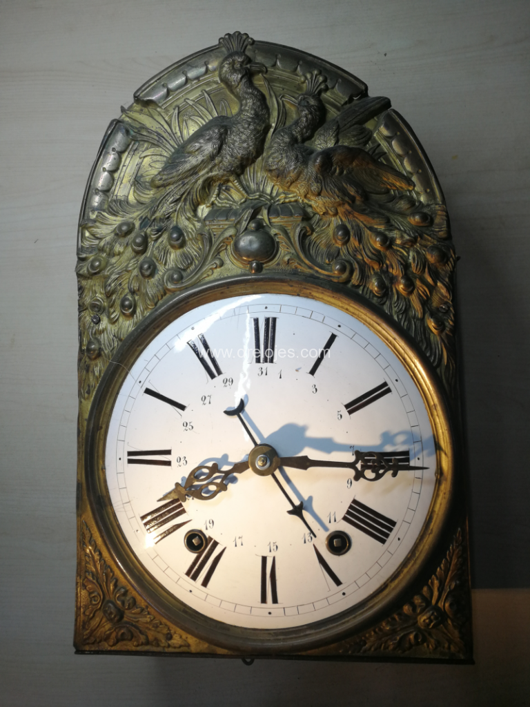 Reloj comtoise