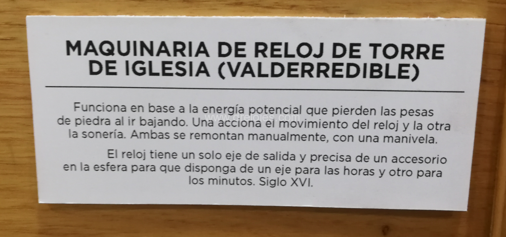 Reloj de torre de la iglesia de Valderredible