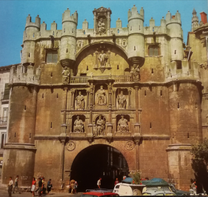 Arco de Santa María