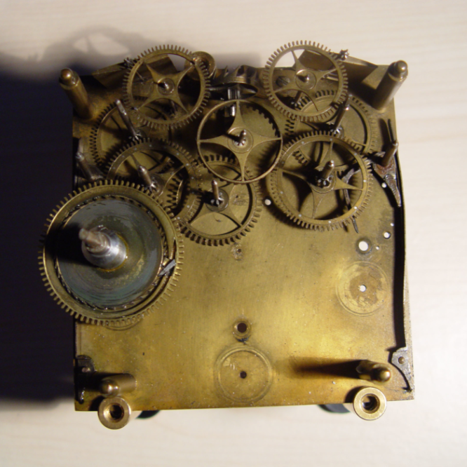 Desmontaje de un reloj