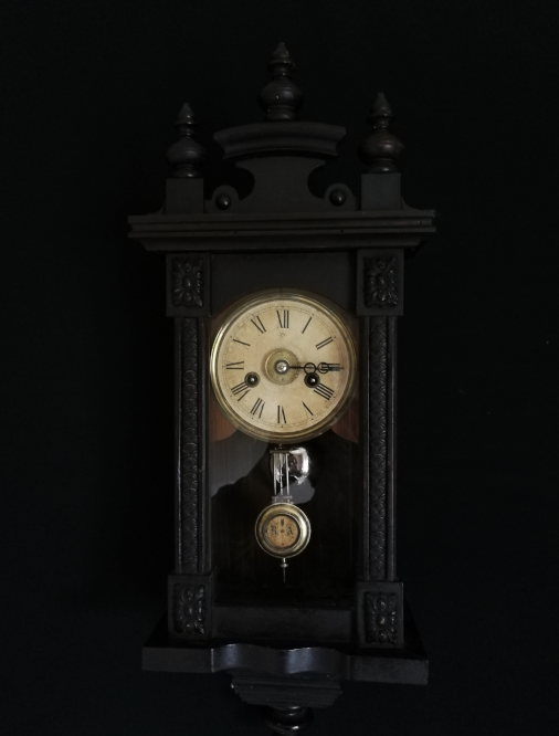 Reloj de pared Junghans