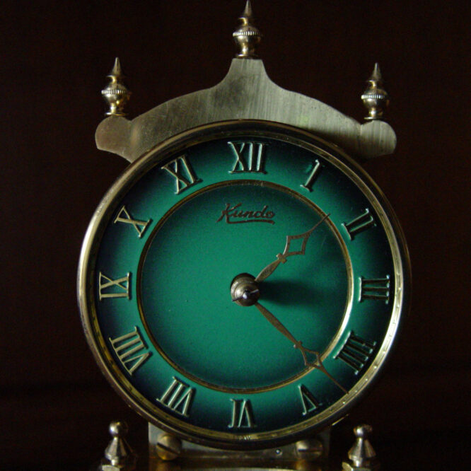 Reloj Kundo miniatura